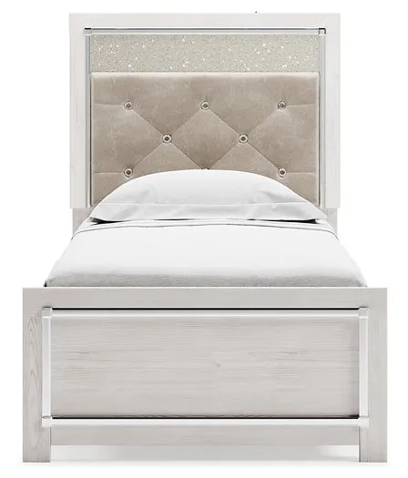 Altyra  Panel Bed